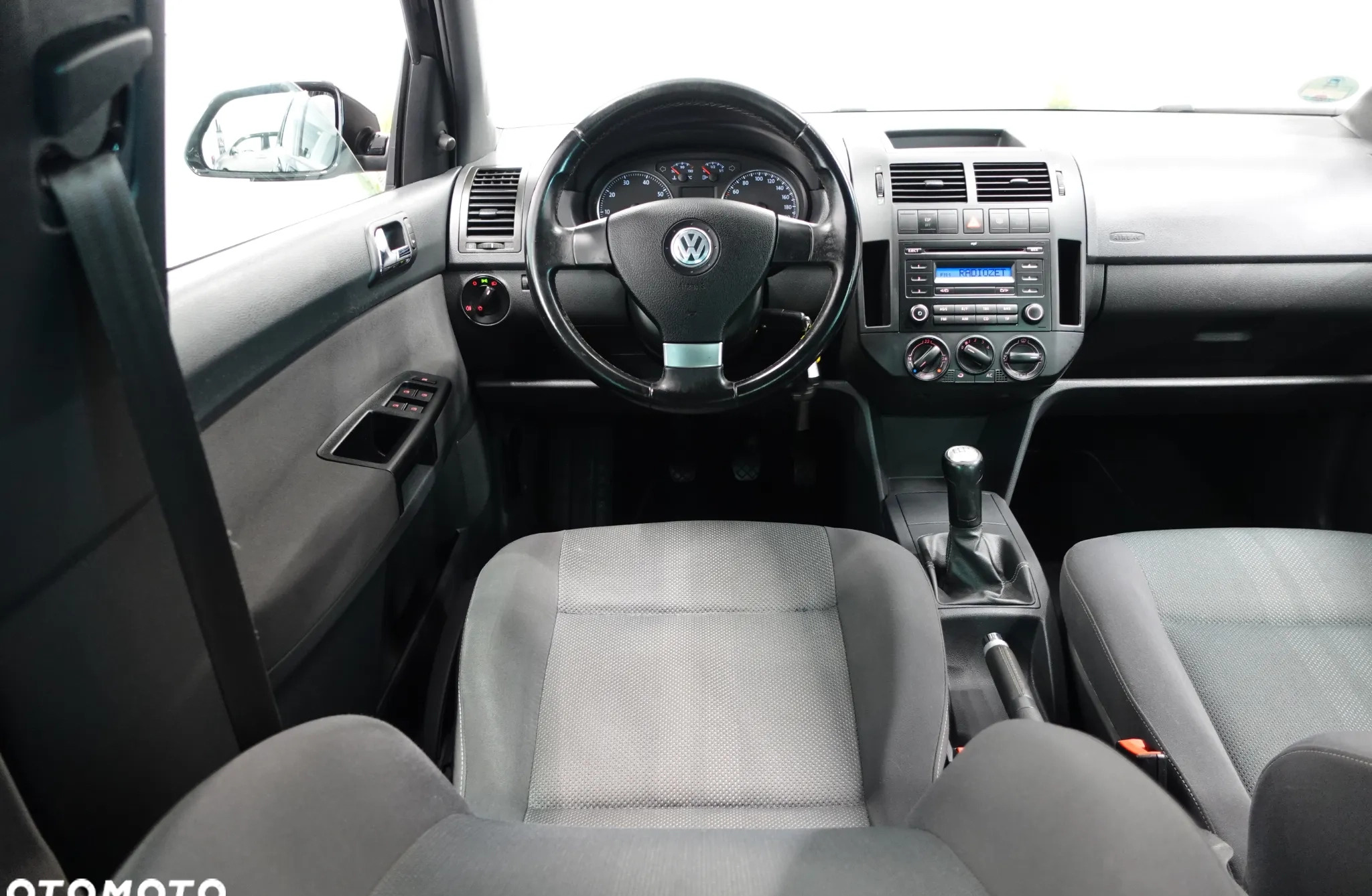 Volkswagen Polo cena 13900 przebieg: 197960, rok produkcji 2009 z Małogoszcz małe 667